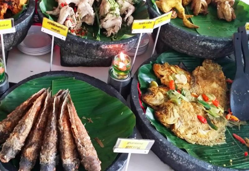 Foto : Bambu Oju Seafood & Resto ( Gmap /C.C. Lee )